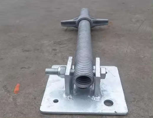 Accesorios de encofrado de rodamientos de trabajo pesado andamios de nivelación giratoria de tornillos