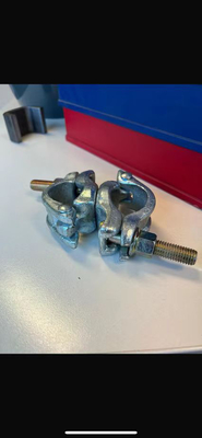 Acoplador de andamios electroplacado con acabado galvanizado y capacidad de carga máxima variable