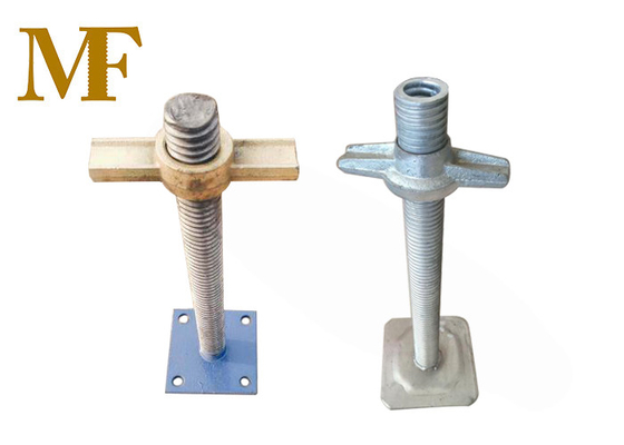 Bases de andamios ajustables con tornillo robusto y resistente a la corrosión para el exterior