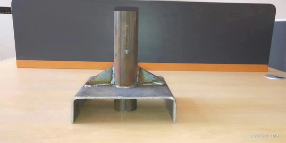 Las piezas de andamios de soldadura a mano