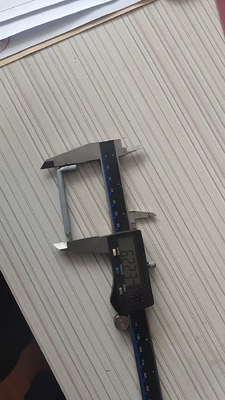 CABELLA en forma de L UNA UNA CUADRADA CON SUPERFICIA GALVANIZADA con inmersión en caliente 30-60 mm