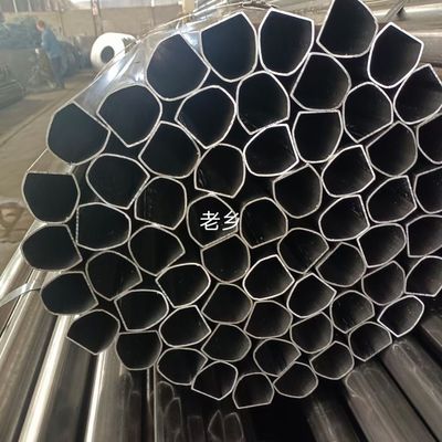 Tubo de acero galvanizado de costura recta soldado Tubo cuadrado de gran tamaño Tubo de acero recubierto de zinc para la construcción