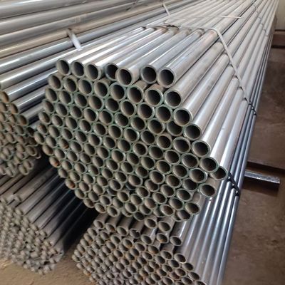 Tubo de acero sin costura de 12 m, tubo de acero al carbono laminado en caliente, tubería de hierro negro para estructuras