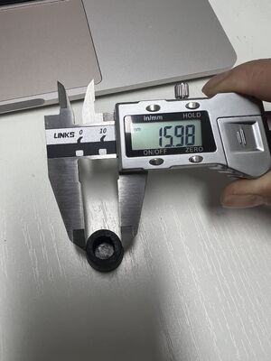 Tapones cónicos de goma multitaladro para agujeros de barras de refuerzo en encofrados y tuberías de PVC