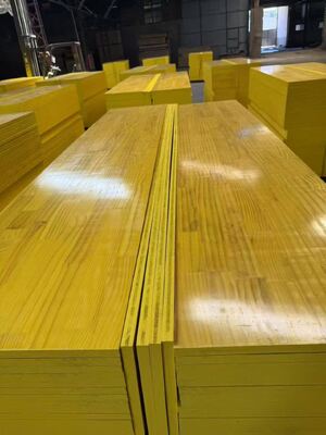 Panel de encofrado fenólico de contrachapado de 21 mm 27 mm de grosor, impermeable, 3 capas, amarillo