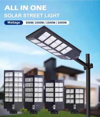 Iluminación solar exterior de la calle LED Alta eficiencia de ahorro de energía Control automático de larga duración