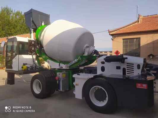 Cuatro ruedas autocarga pequeña mini camión mezclador de hormigón con sistema de pesaje electrónico
