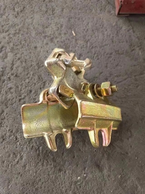 Eslabón giratorio fijo italiano Gal.Zinc del acoplador del andamio
