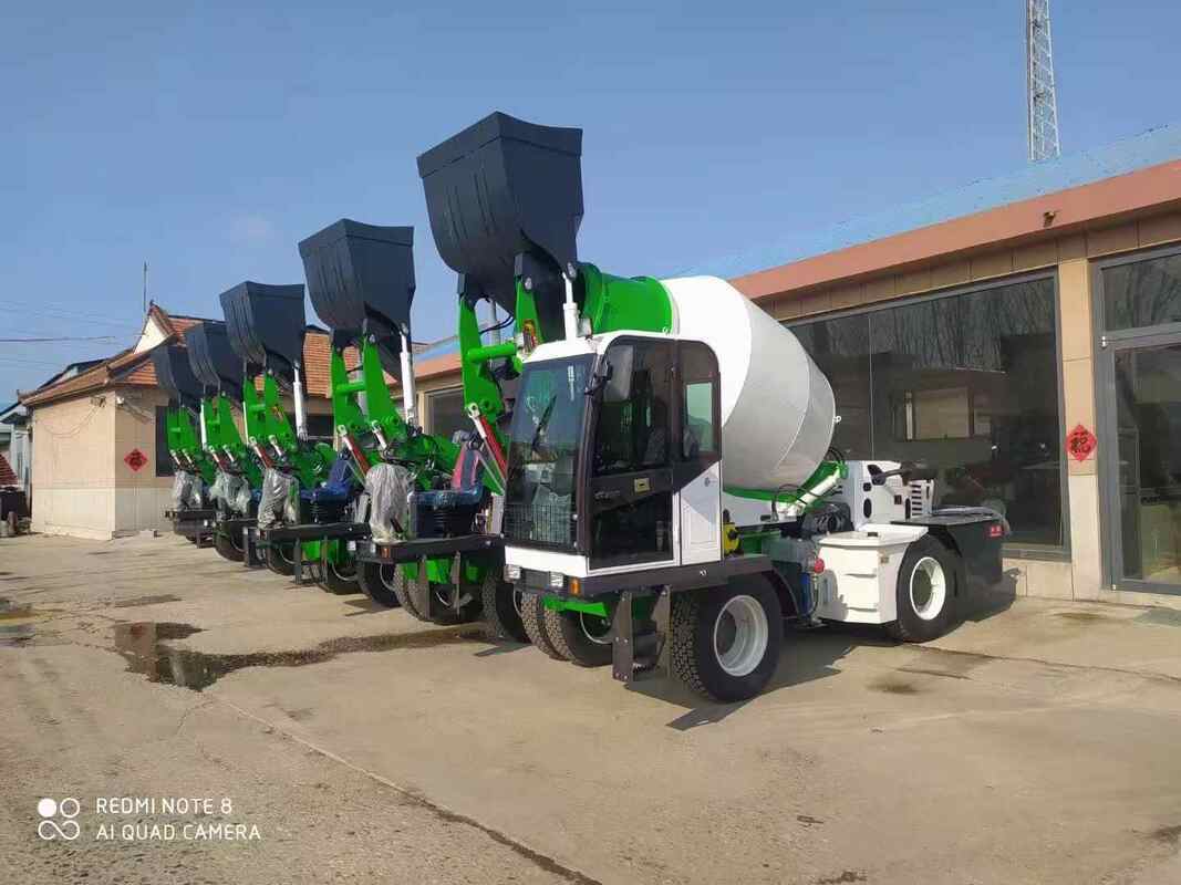 Autocarga de mezclador de hormigón móvil 0.5m3 3.5cbm autocarga de mezclador de hormigón